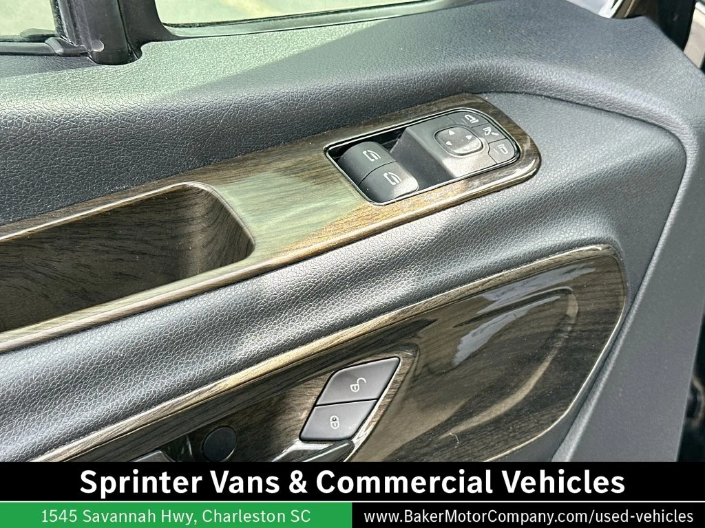 Used 2019 Jet Black Mercedes-Benz Cargo 170 WB EXT image 19