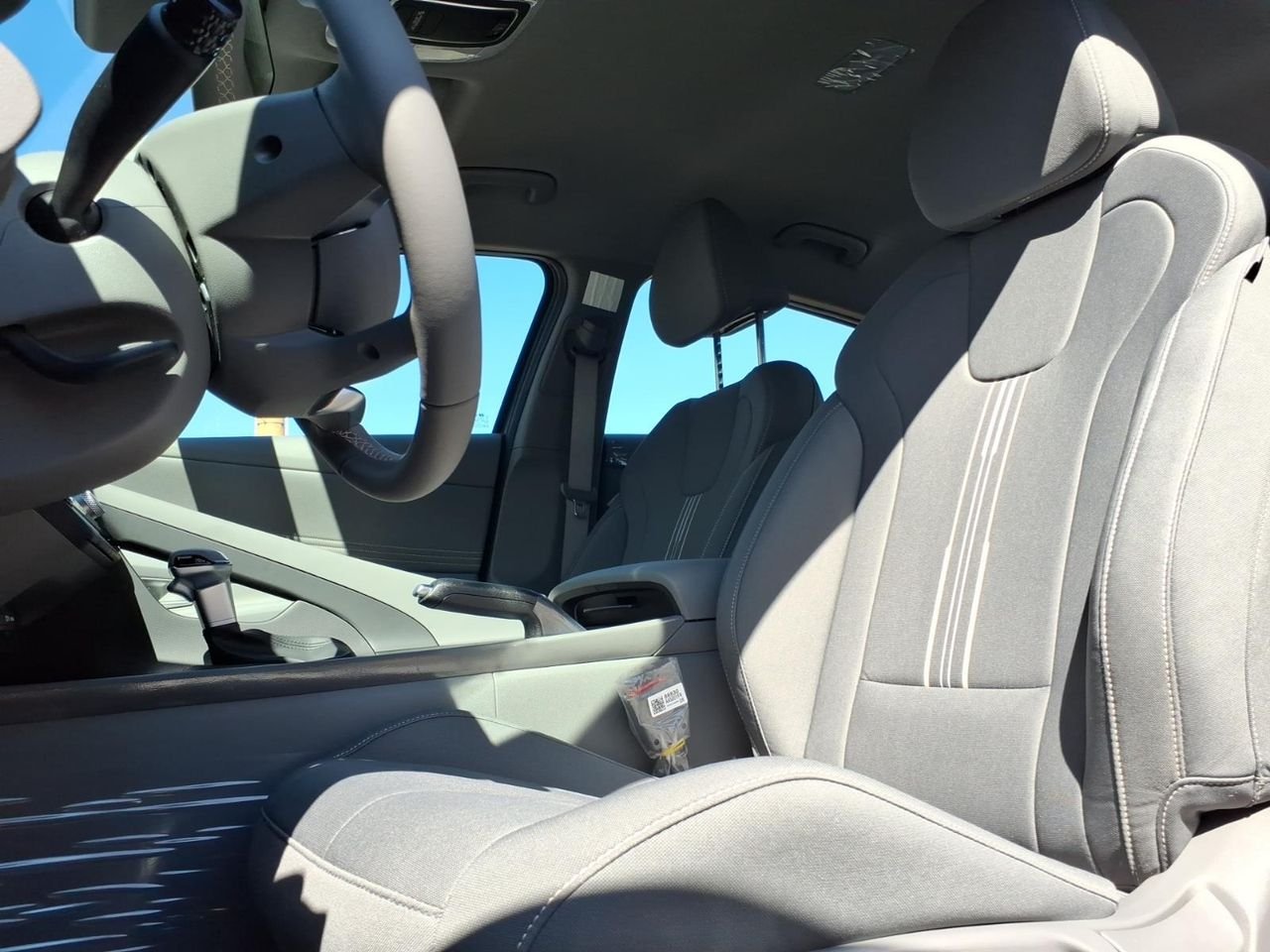 New 2026 Amazon Gray Pearl Hyundai SEL Sport image 9