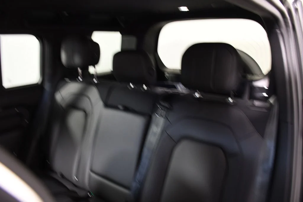 New 2026 Santorini Blk Land Rover X image 28
