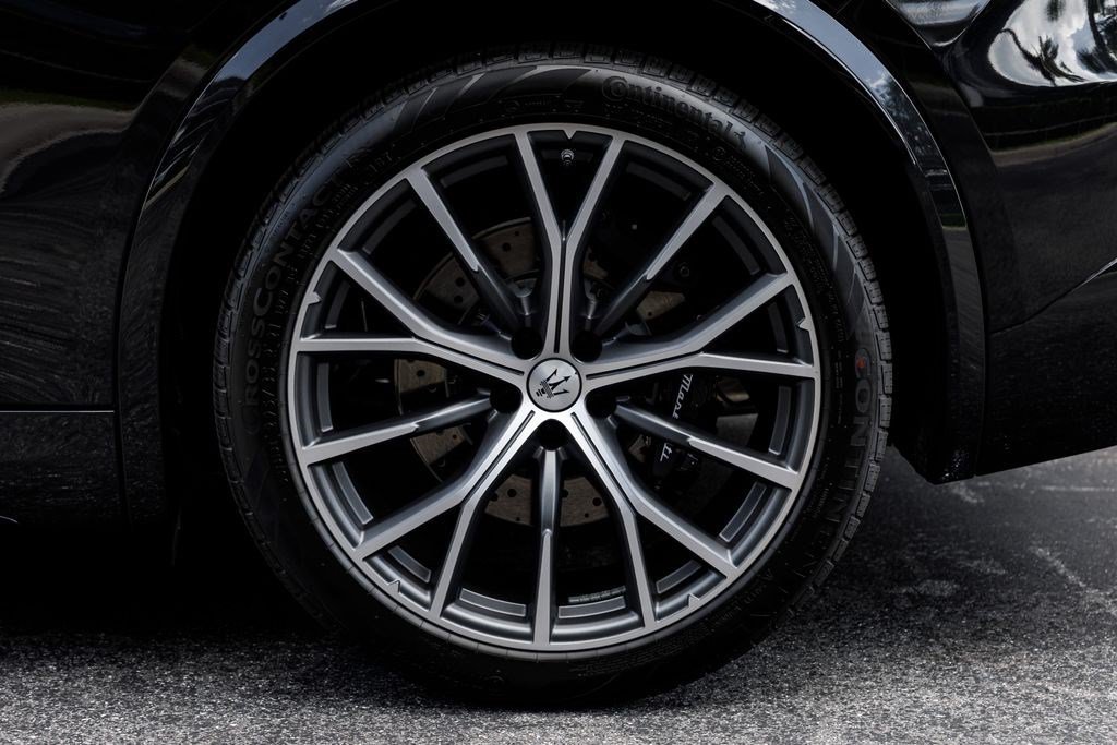 New 2026 Black Maserati Modena V6 image 42