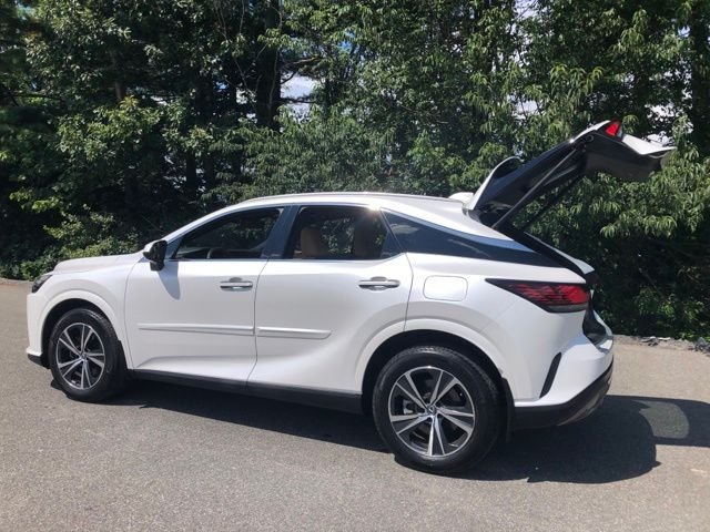 Certified Used 2024 White Pearl Lexus 350 Premium image 10