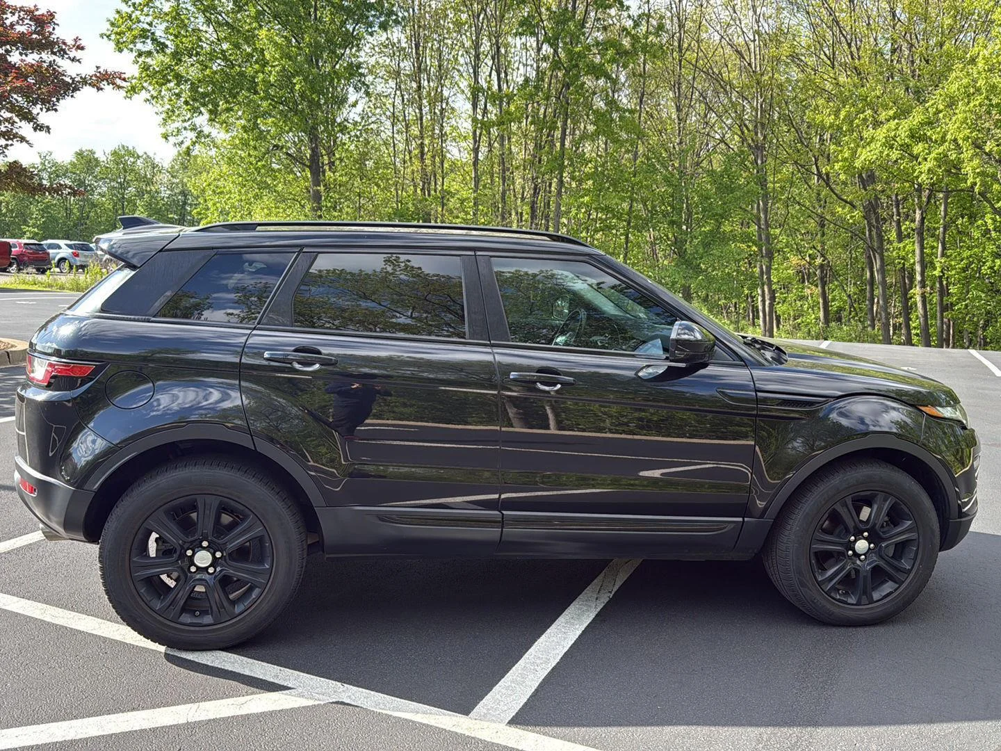 Used 2018 Narvik Black Land Rover SE Premium image 6