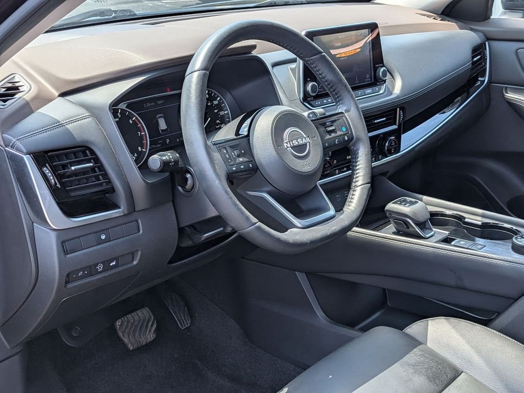 Certified Used 2023 Super Black Nissan SL image 14