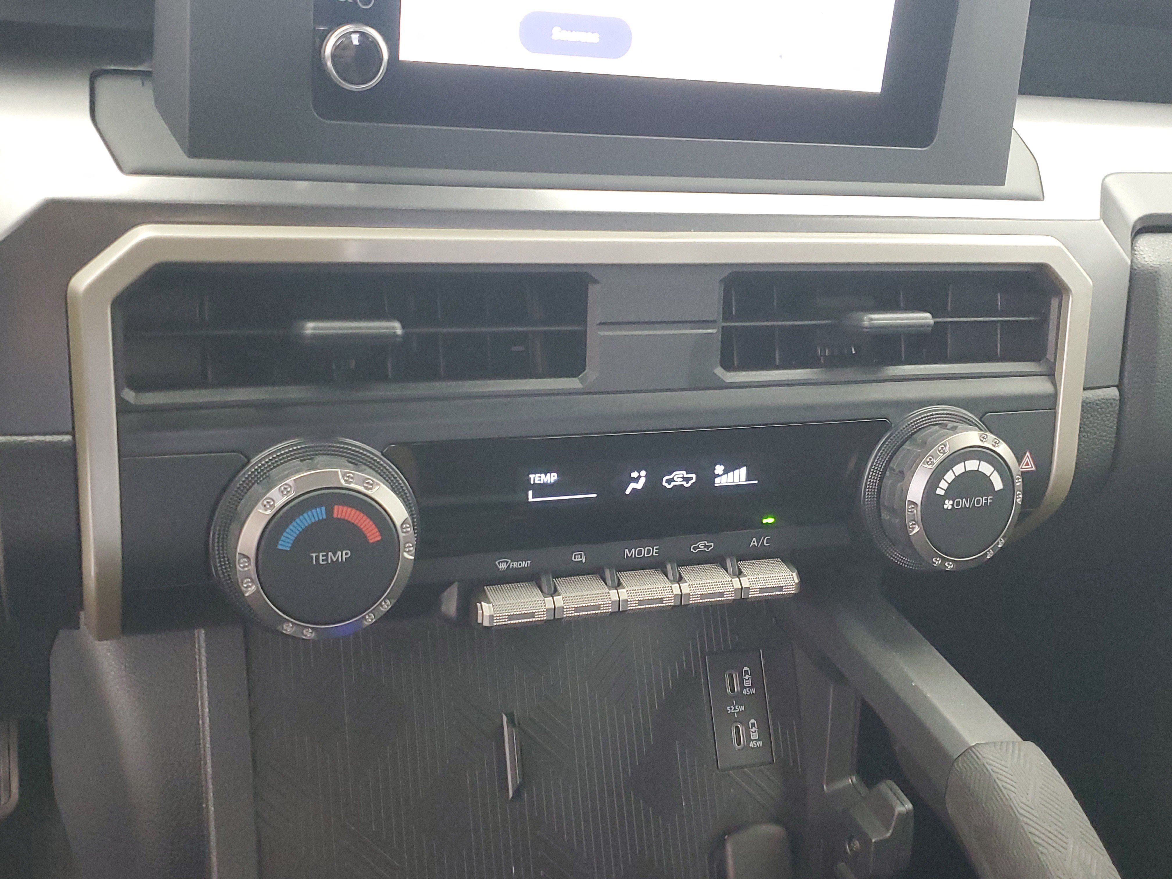 Used 2025 Underground Toyota SR5 image 29