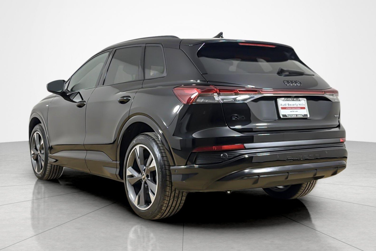 Used 2023 Mythos Black Metallic Audi Prestige 50 quattro image 3