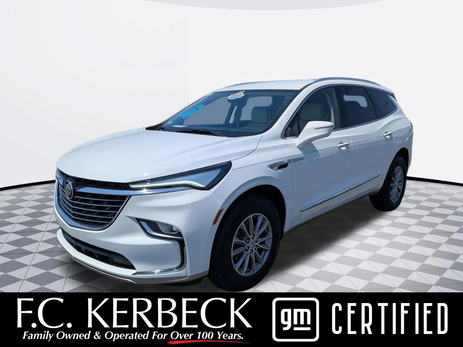Used 2023 Summit White Buick Essence image 1