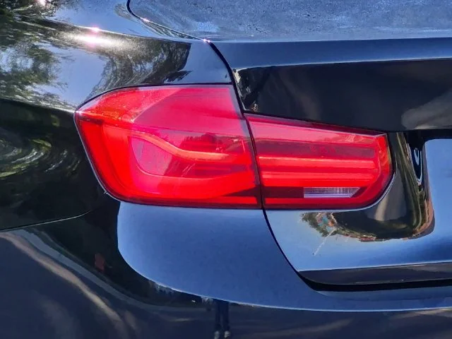 Used 2018 Black BMW 330i image 21