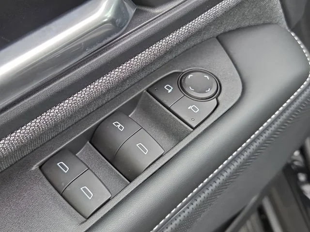 2026 GMC Sierra EV Elevation - Photo 15