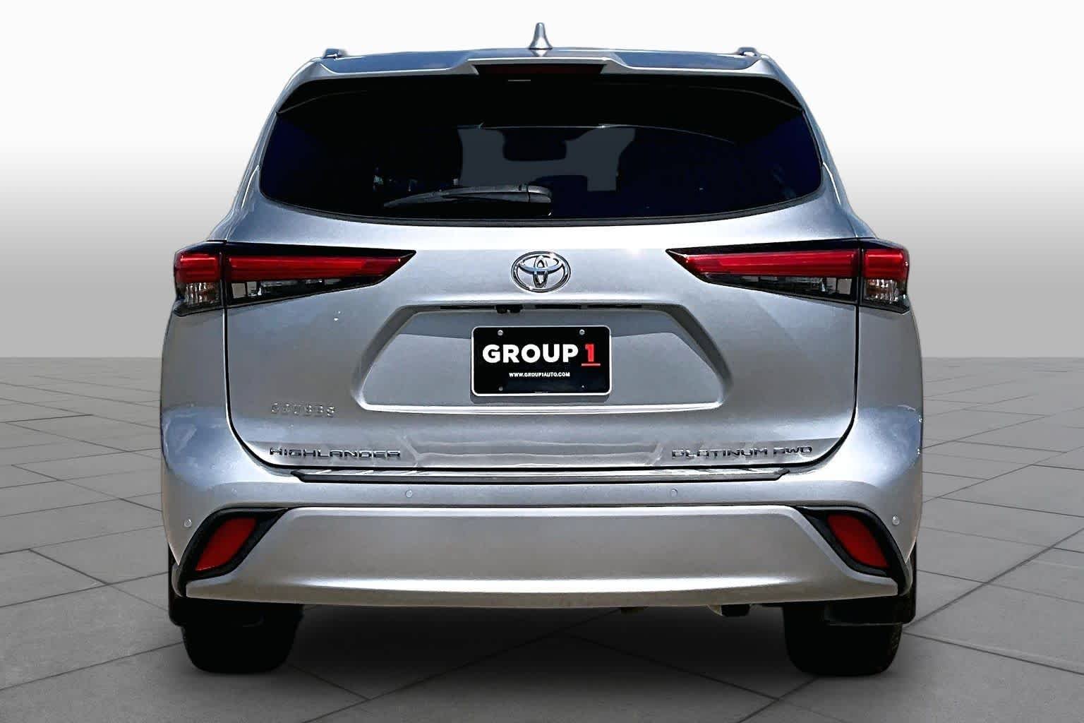 Used 2021 Celestial Silver Metallic Toyota Platinum image 5