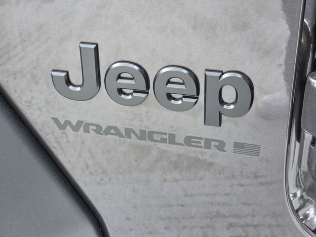New 2026 Granite Crystal Metallic Clear-Coat Exterior Paint Jeep Sport image 27