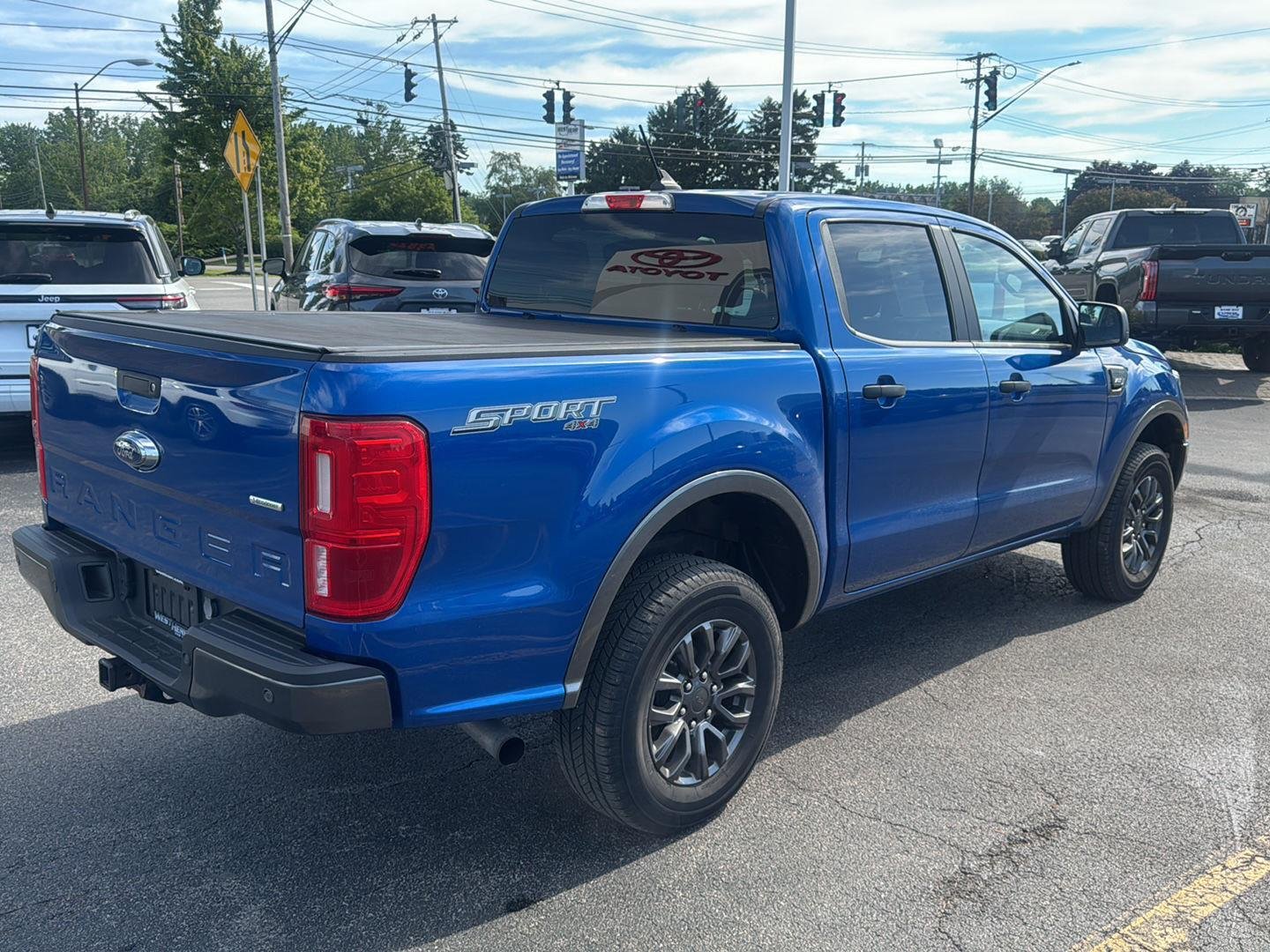 Used 2019 Lightning Blue Ford XLT image 6