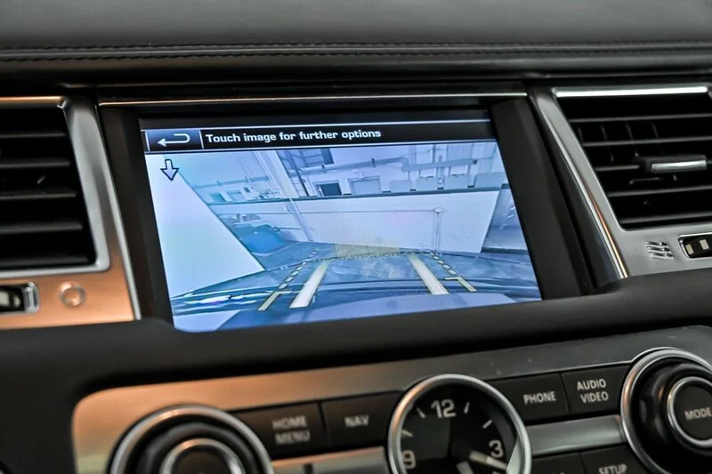 Used 2013 Santorini Black Metallic Land Rover Autobiography image 29