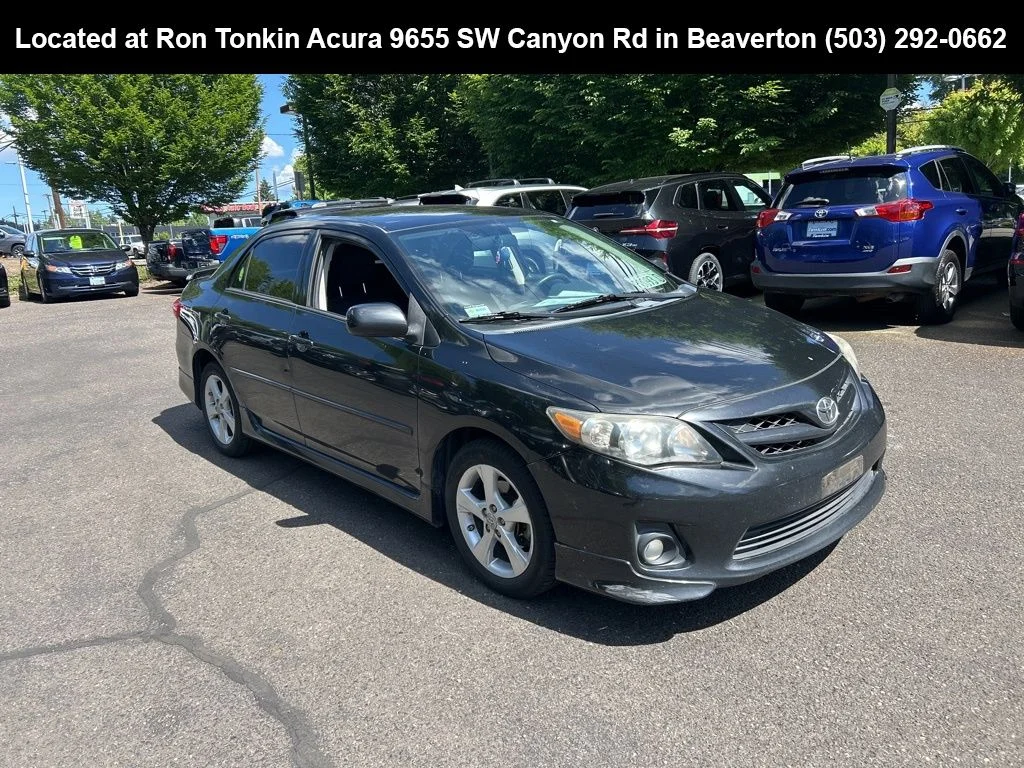 2011 Toyota Corolla's photo