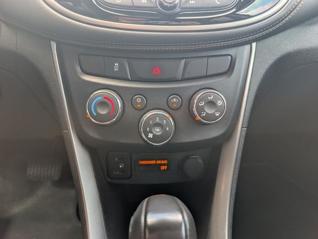 Used 2020 Gray Chevrolet LS image 17