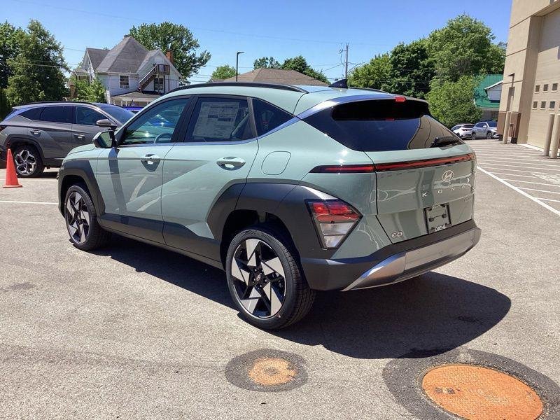 New 2026 Green Hyundai Limited AWD image 5