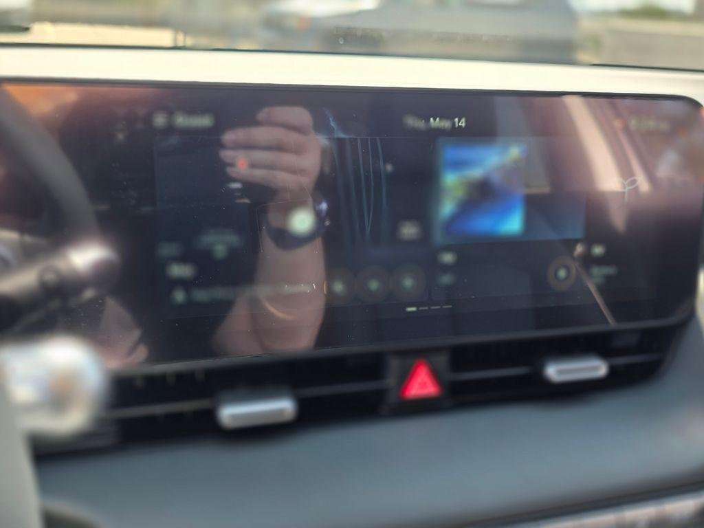 New 2026 Gray Hyundai SEL image 30