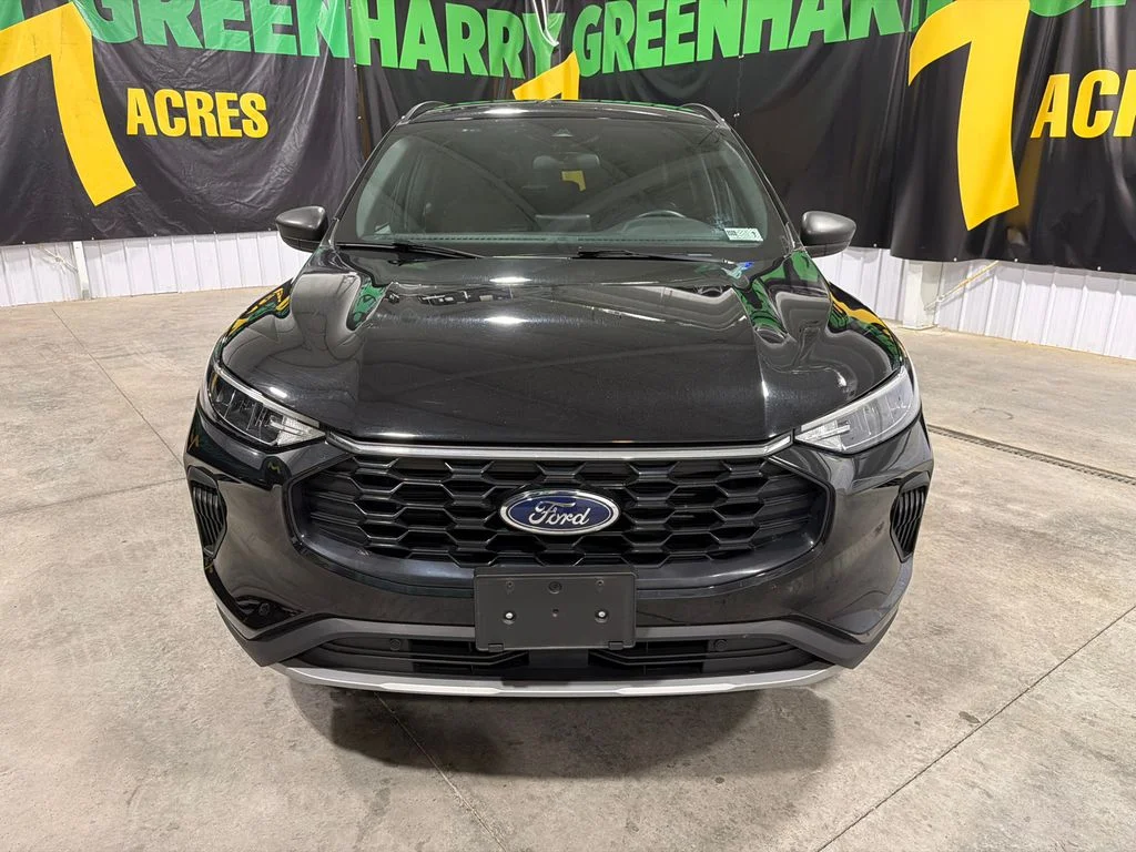 Certified Used 2025 Agate Black Metallic Ford ST-Line image 12