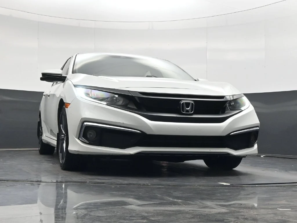 Used 2019  Honda EX image 26