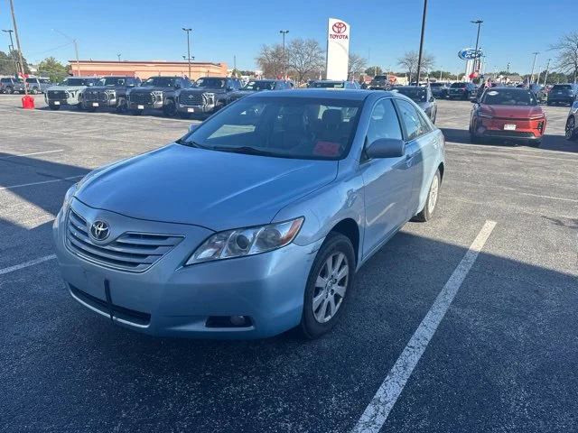 Used 2008 Toyota Camry XLE with VIN 4T1BE46K38U730320 for sale in Bourbonnais, IL