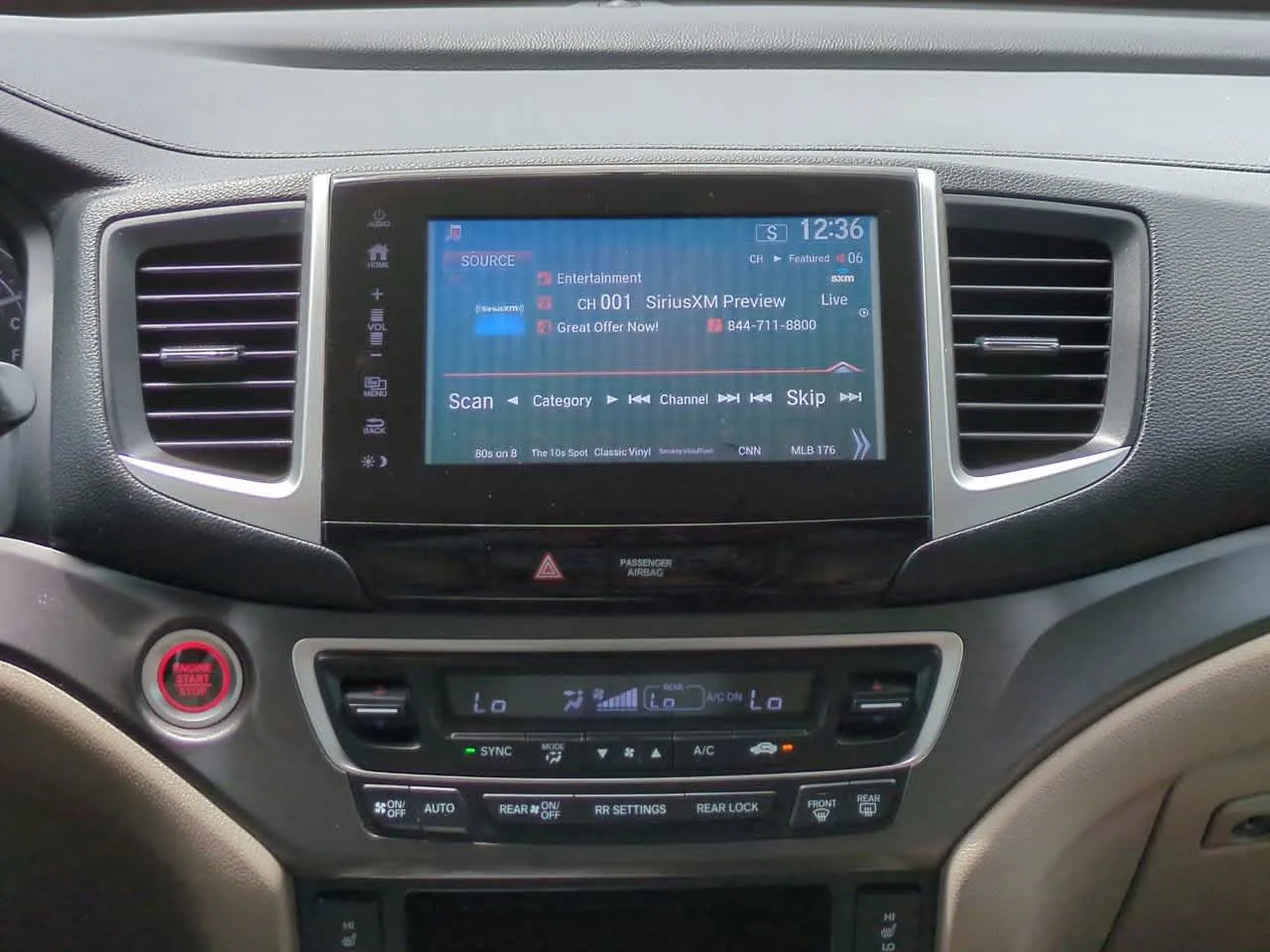 Used 2017  Honda EX-L image 18