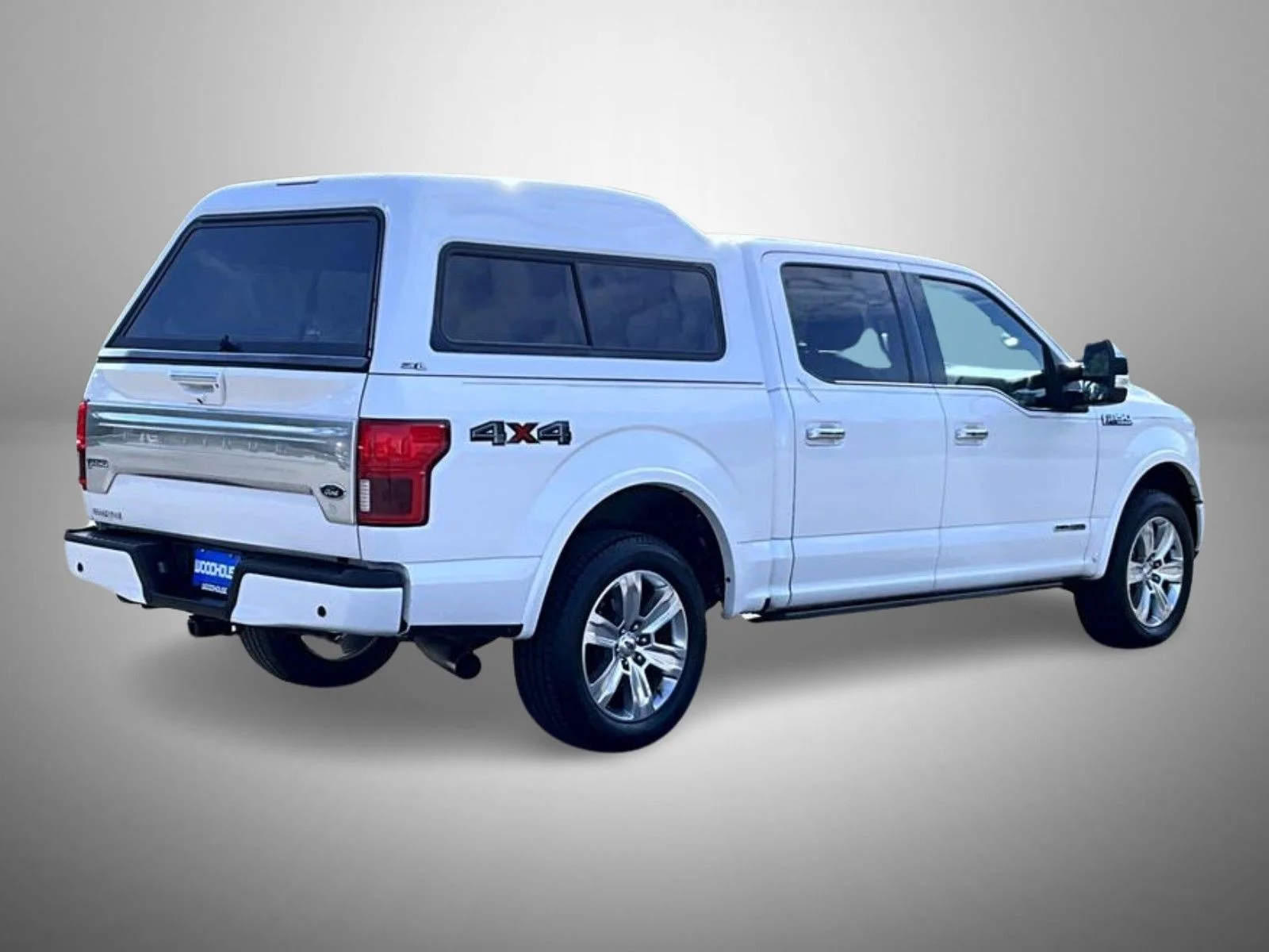 Used 2018 White Ford Platinum image 5
