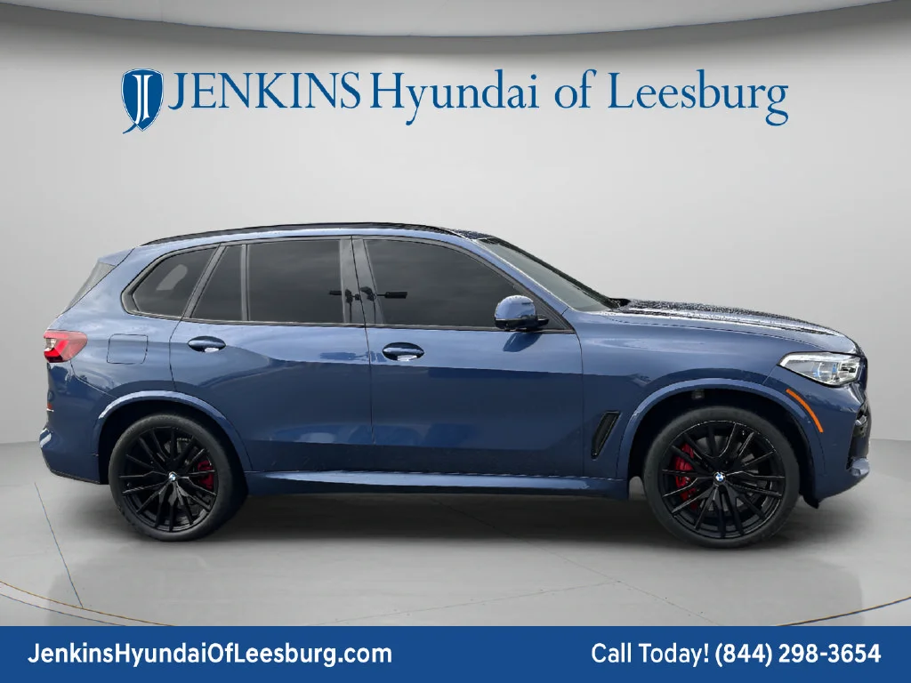 Used 2023 Blue BMW M50i image 3