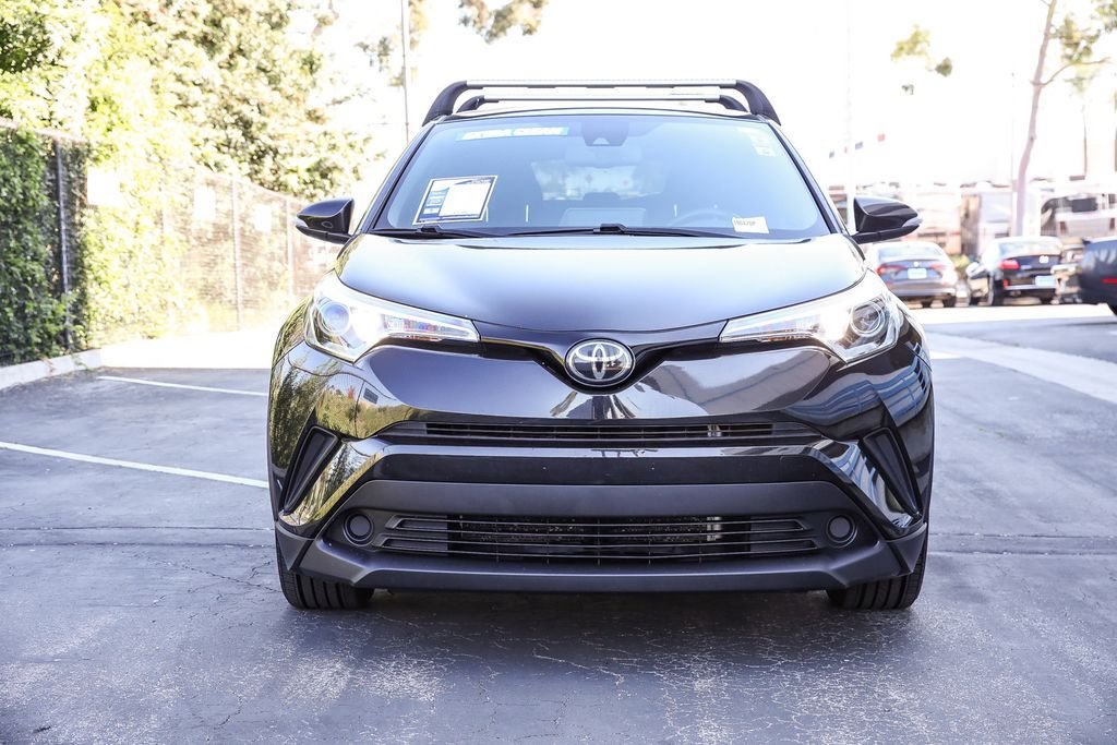 Used 2019 Black Sand Pearl Toyota XLE image 4