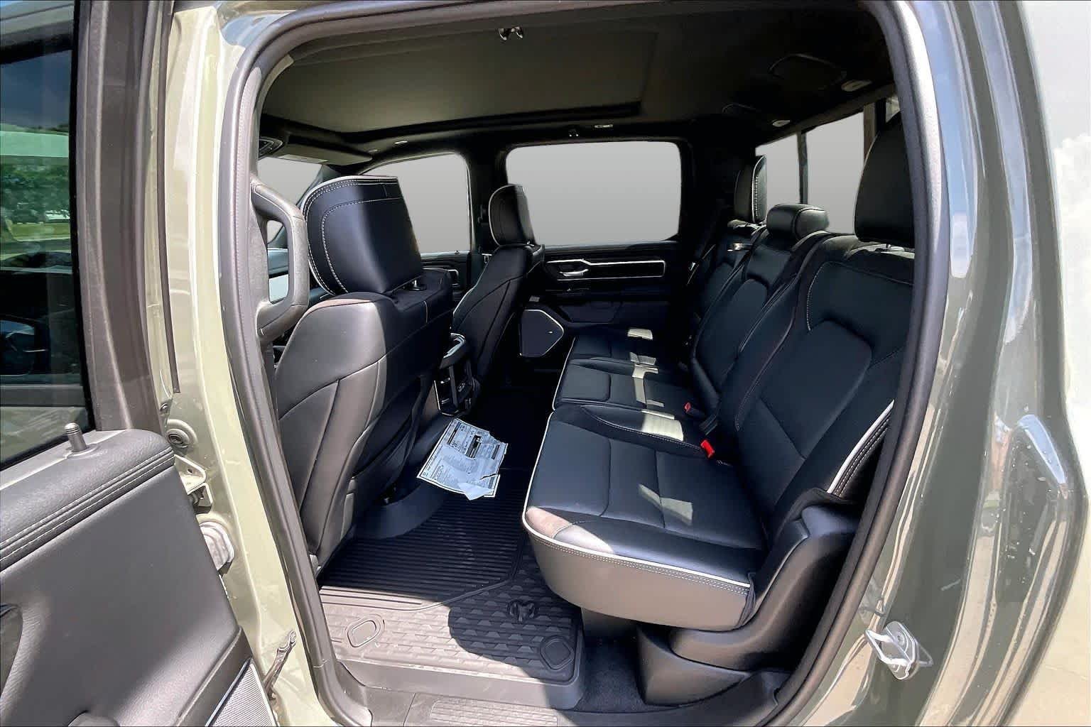 New 2026 Canyon Lake Exterior Paint RAM Laramie image 21