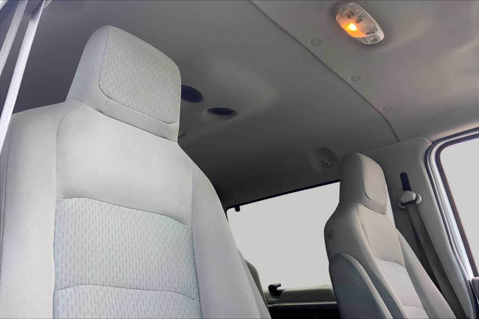 Used 2014 Oxford White Ford XLT image 14