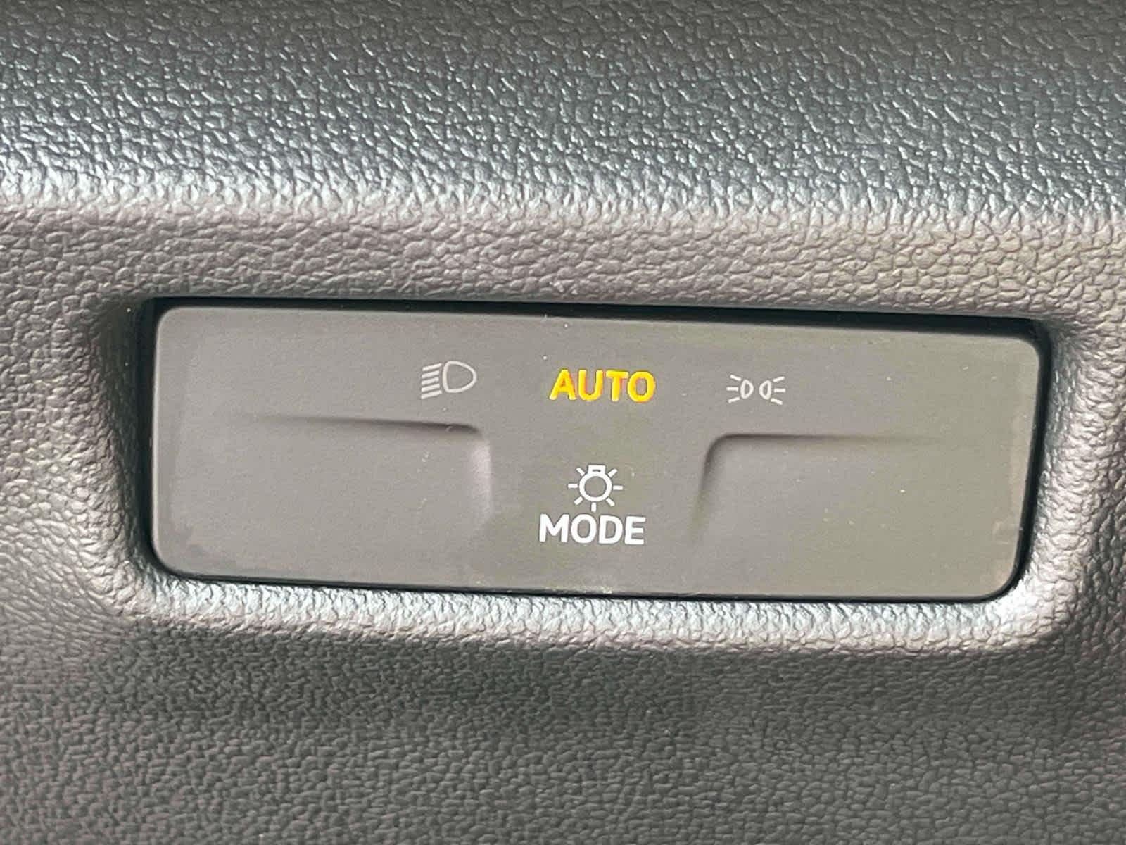 Certified Used 2025 Deep Black Pearl Volkswagen S image 34