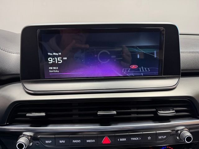 Used 2022 Sangria Red Kia LX image 36
