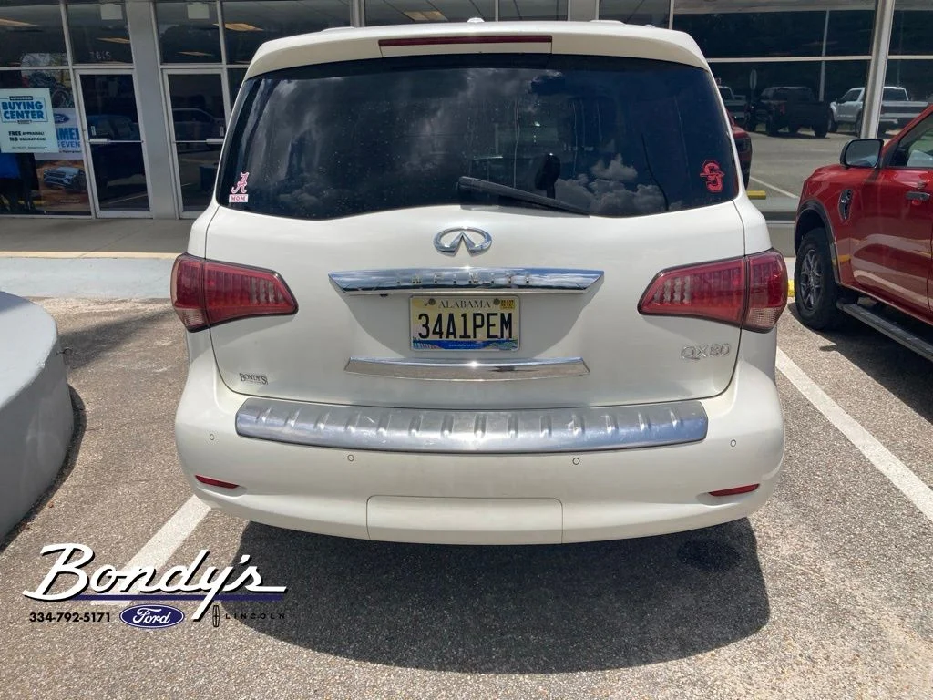 Used 2015 White INFINITI Base image 3
