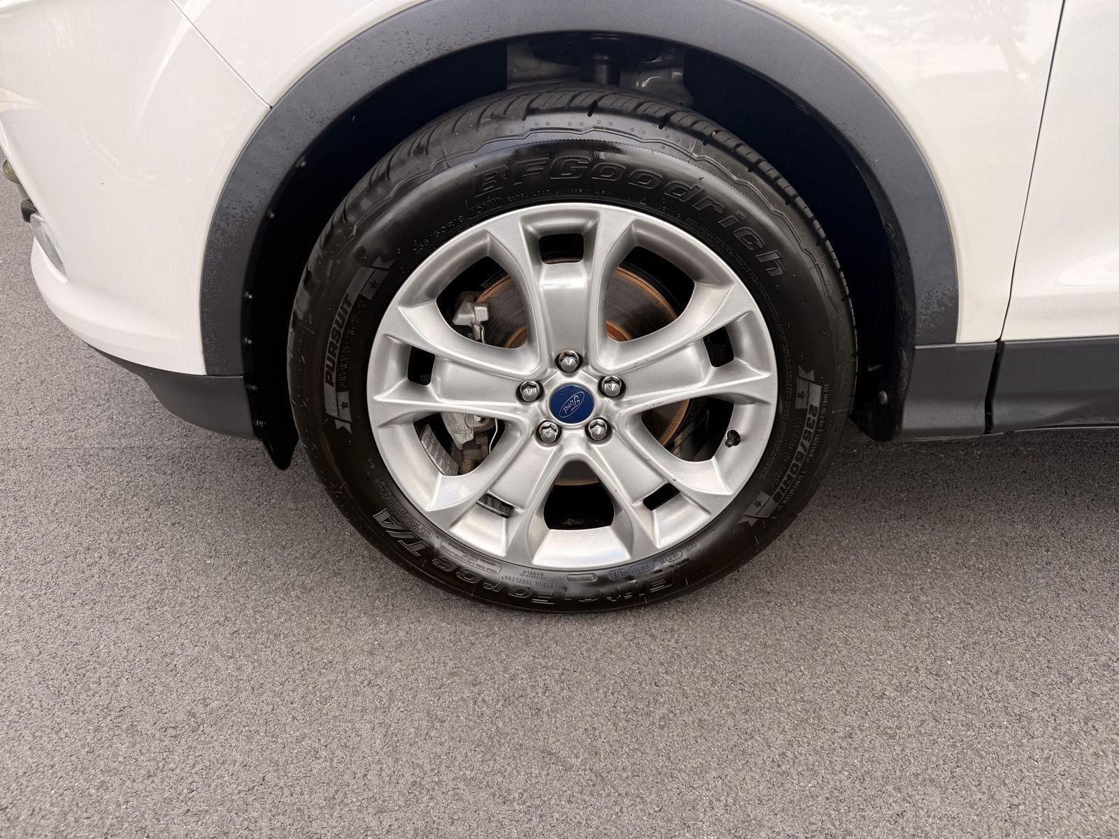 Used 2016 White Platinum Metallic Tri-Coat Ford Titanium image 9