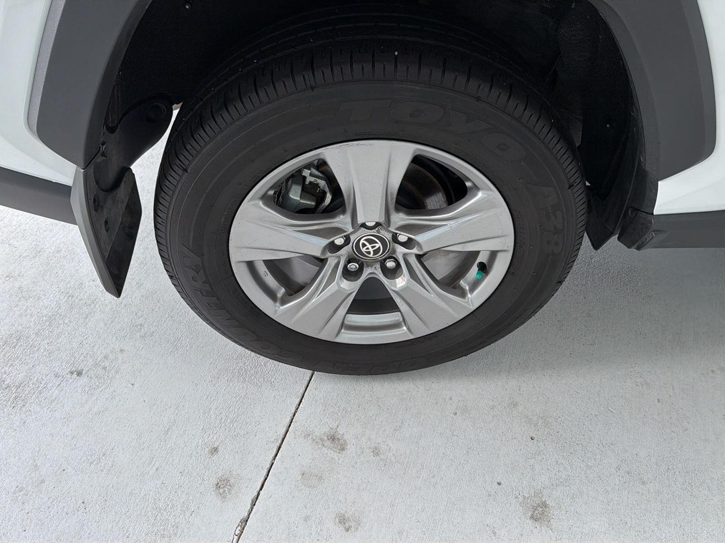 Used 2024 Ice Cap Toyota XLE image 40
