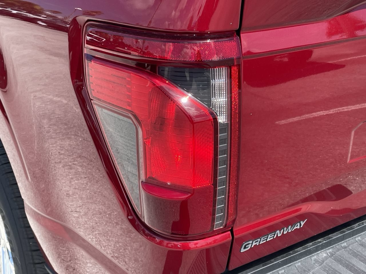 New 2026 Ruby Red Metallic Tinted Clearcoat Ford XLT image 7