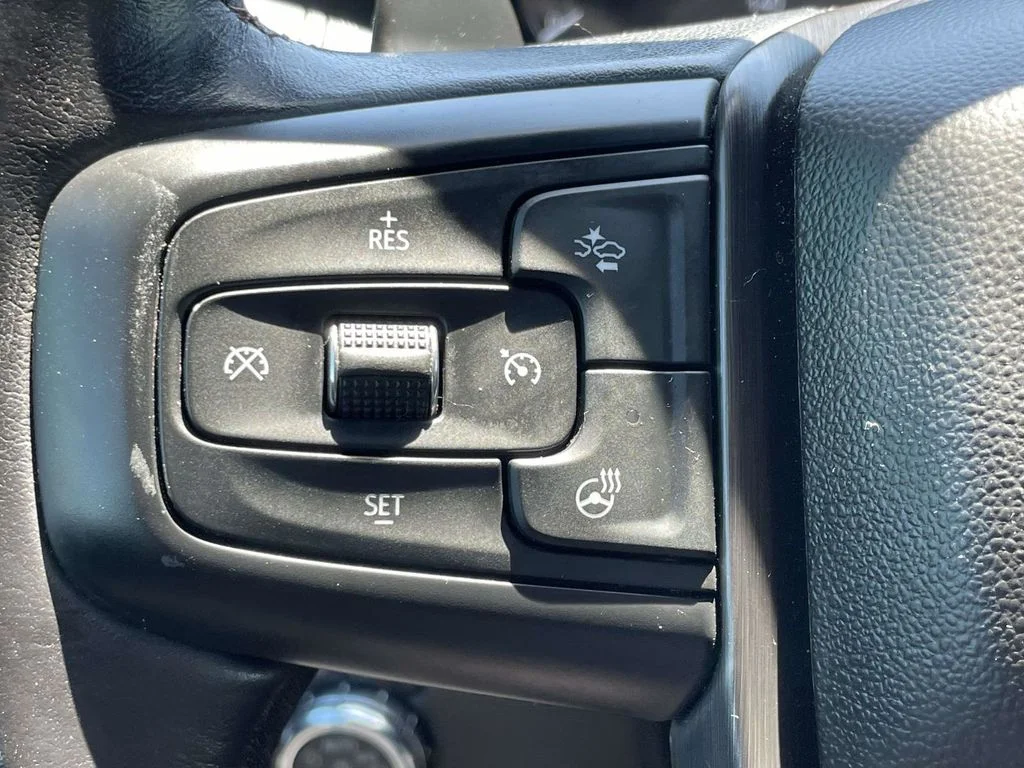 Used 2023 Blue GMC AT4X image 30