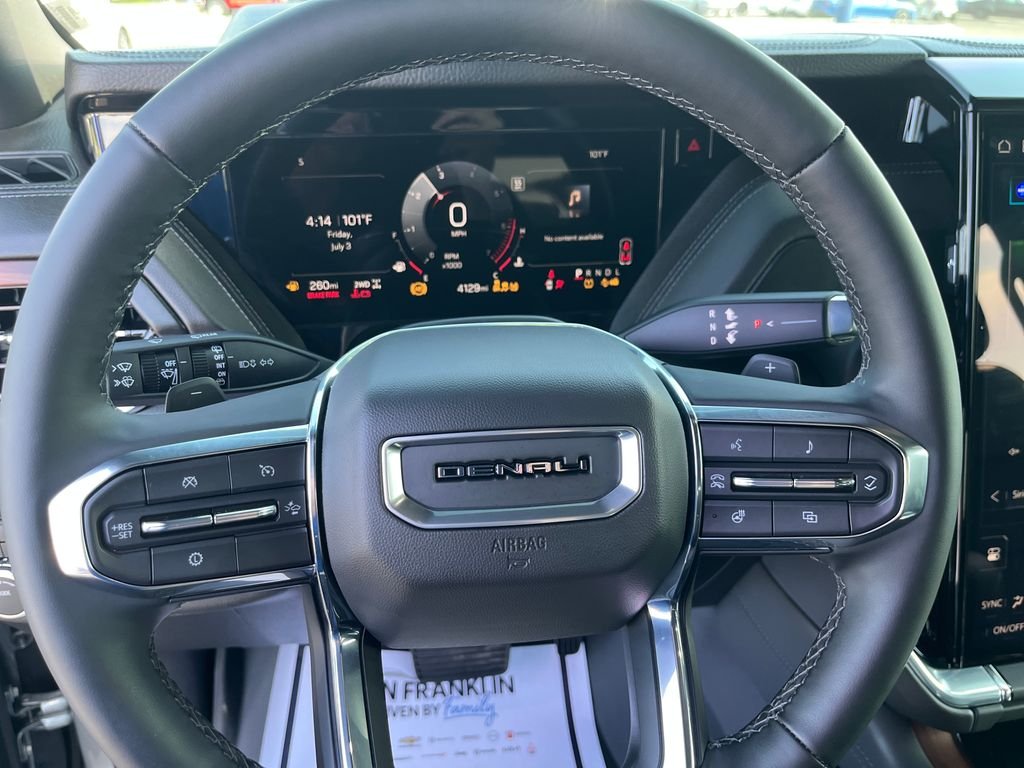 Used 2025 Silver GMC Denali image 15