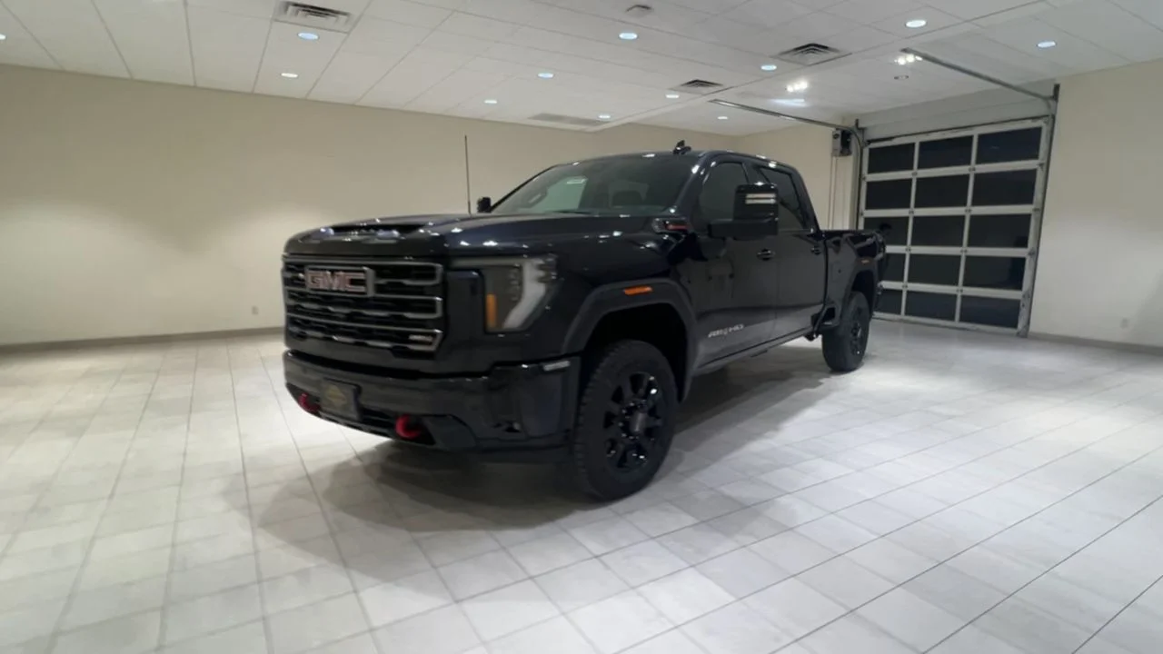 2025 GMC Sierra 2500HD AT4 - Photo 43