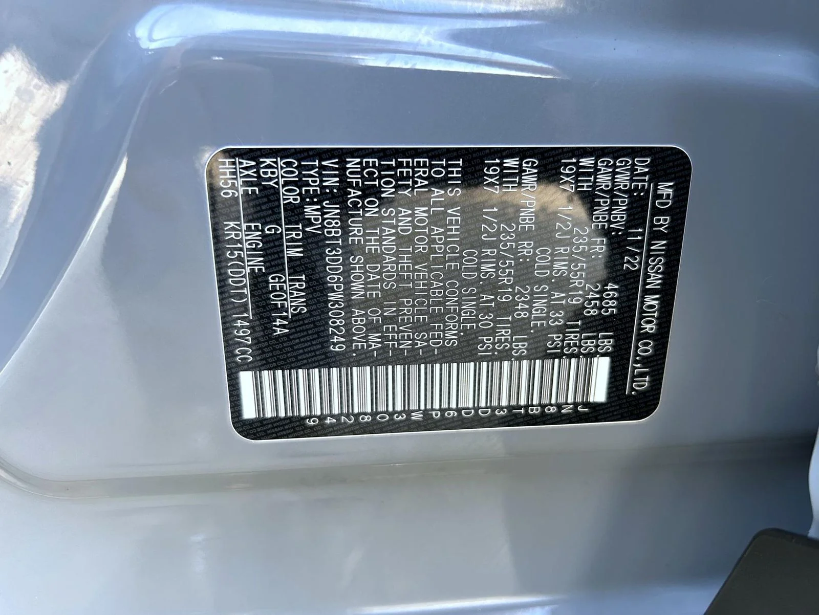 Used 2023 Gray Nissan Platinum image 25