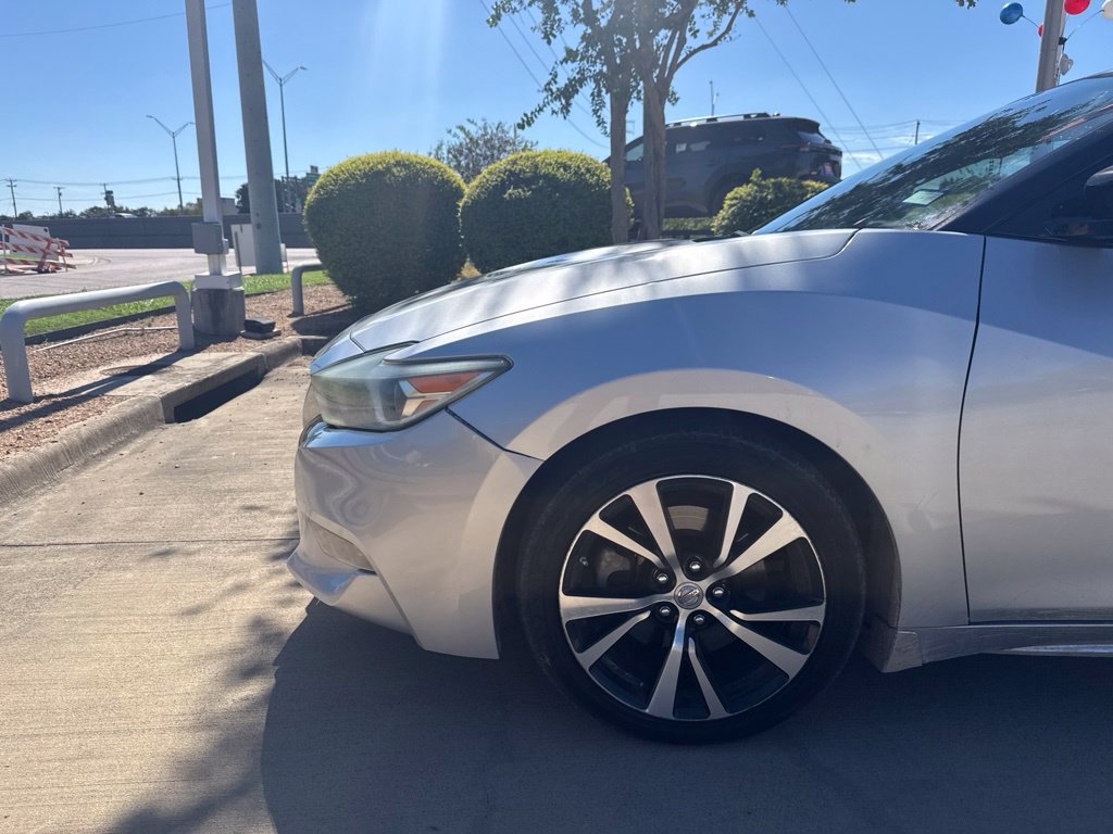 Used 2017 Nissan Maxima S with VIN 1N4AA6AP3HC449821 for sale in Irving, TX