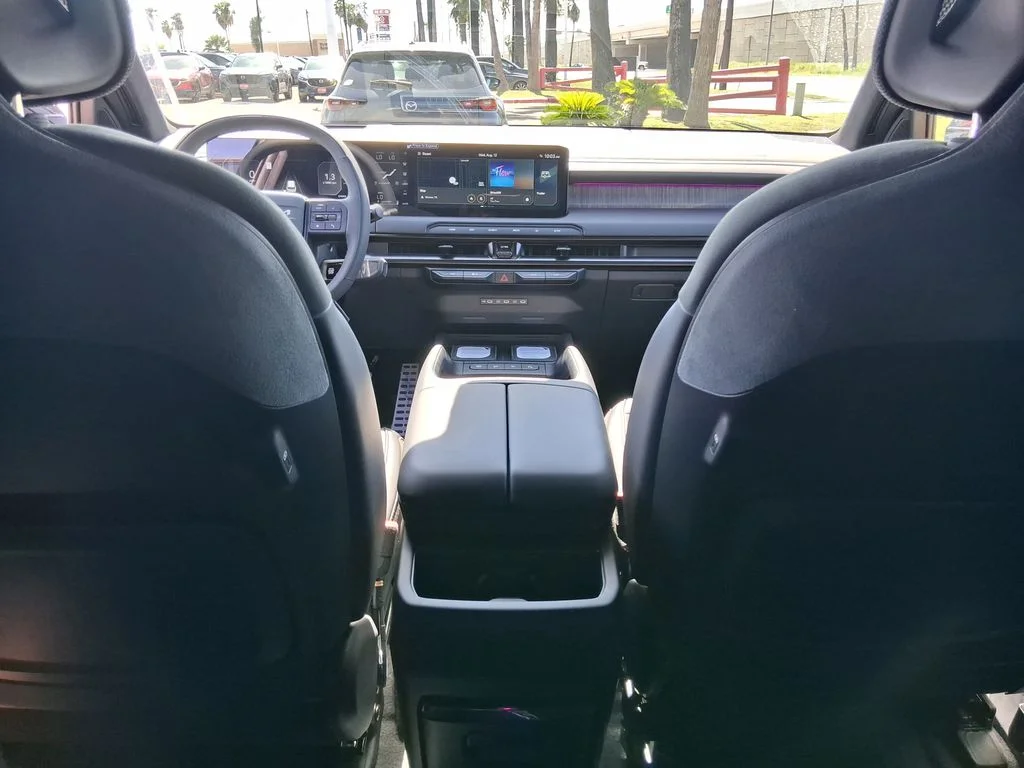 New 2027 Black Kia X-Line SX Prestige image 25