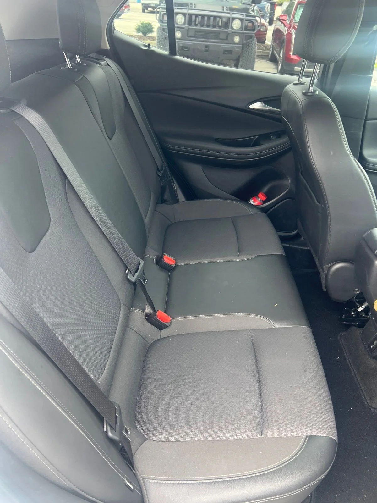 Used 2023 White Buick Preferred image 11