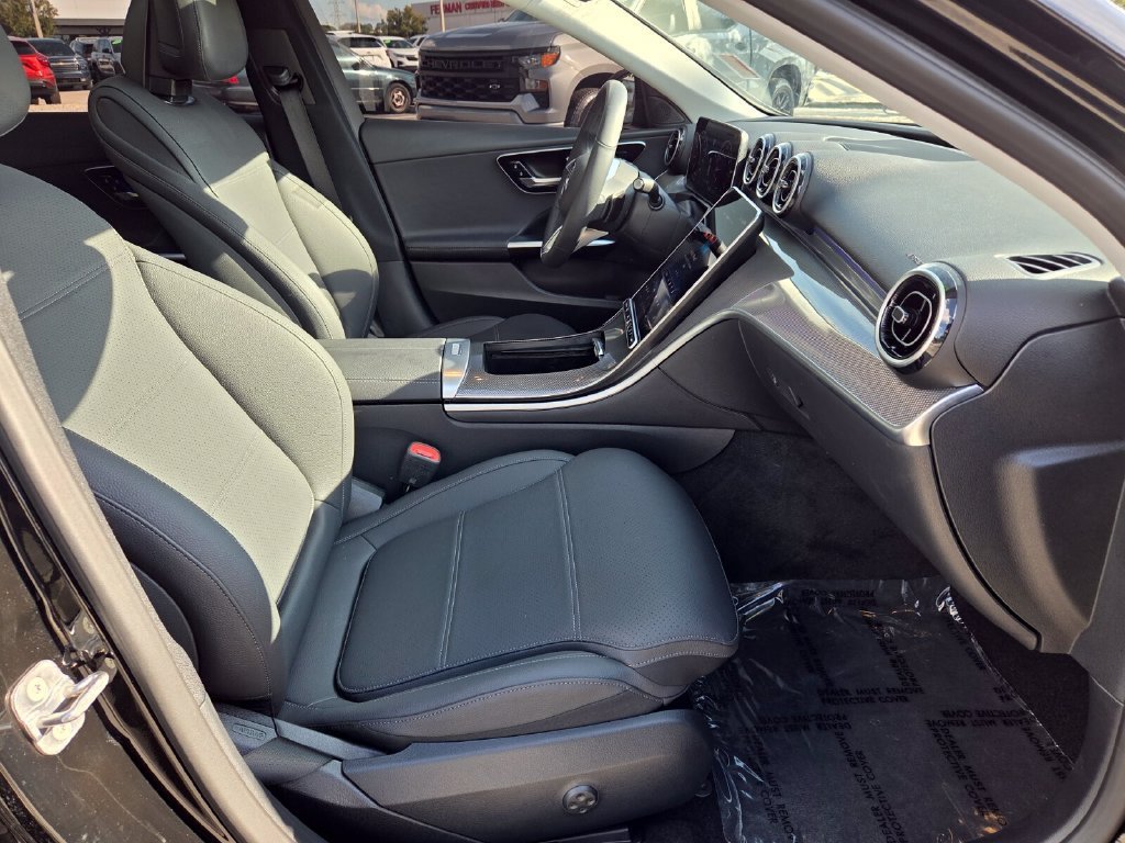 2026 Mercedes-Benz C-Class Sedan C 300 - Photo 16
