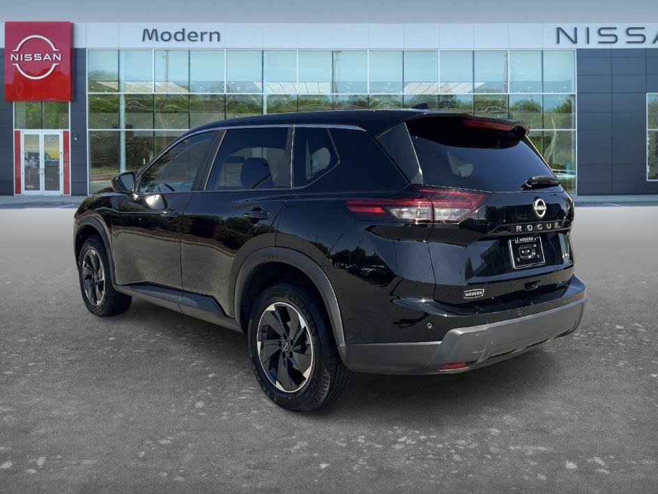 Certified Used 2025 Super Black Nissan SV image 7
