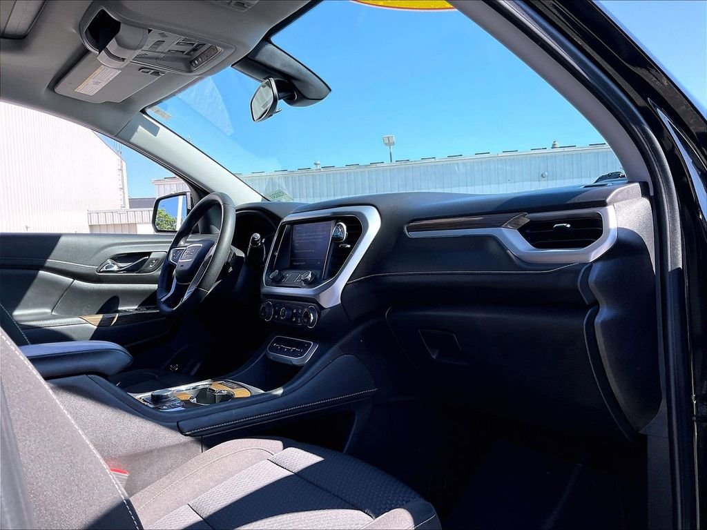 Used 2023 Black GMC SLE image 14
