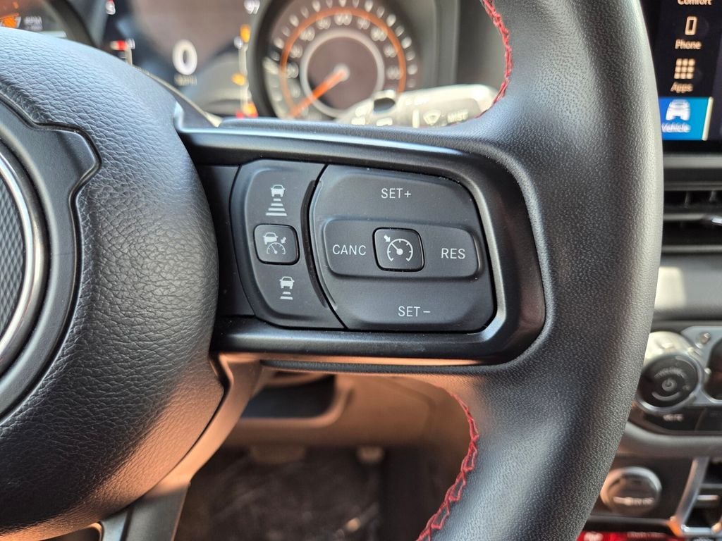 Used 2024 White Jeep Rubicon image 30