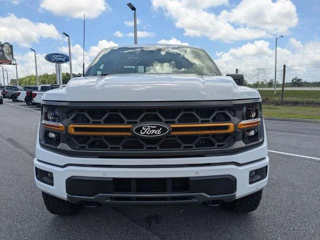 New 2026 Oxford White Ford Tremor image 37