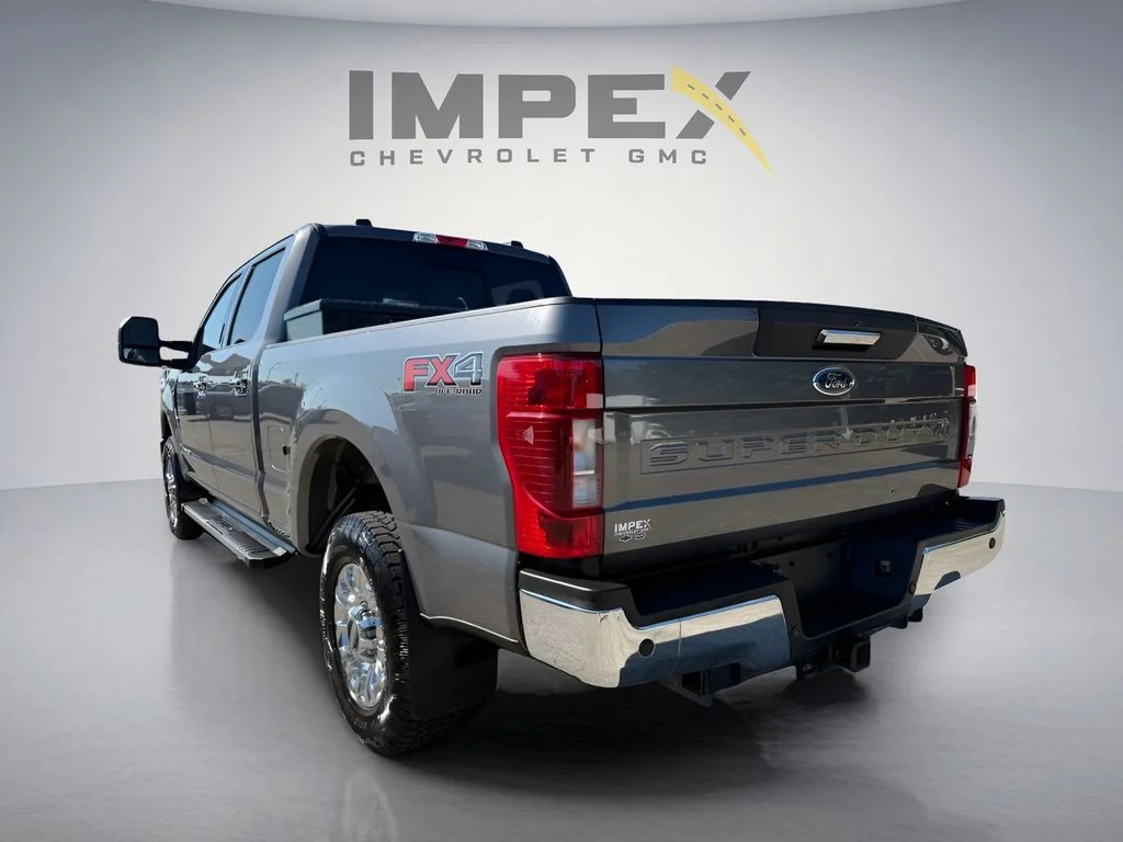 Used 2021 Gray Ford XLT image 3