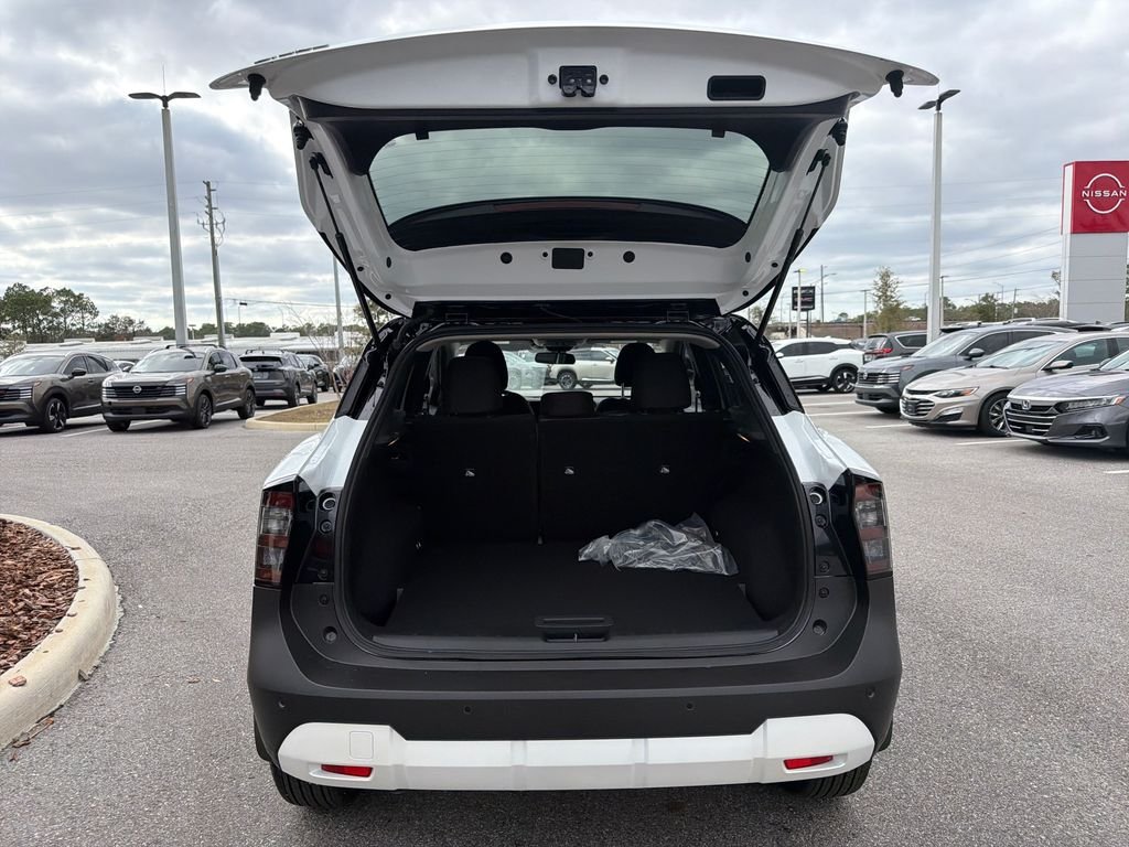 New 2026 Nissan Kicks SV 4D Sport Utility