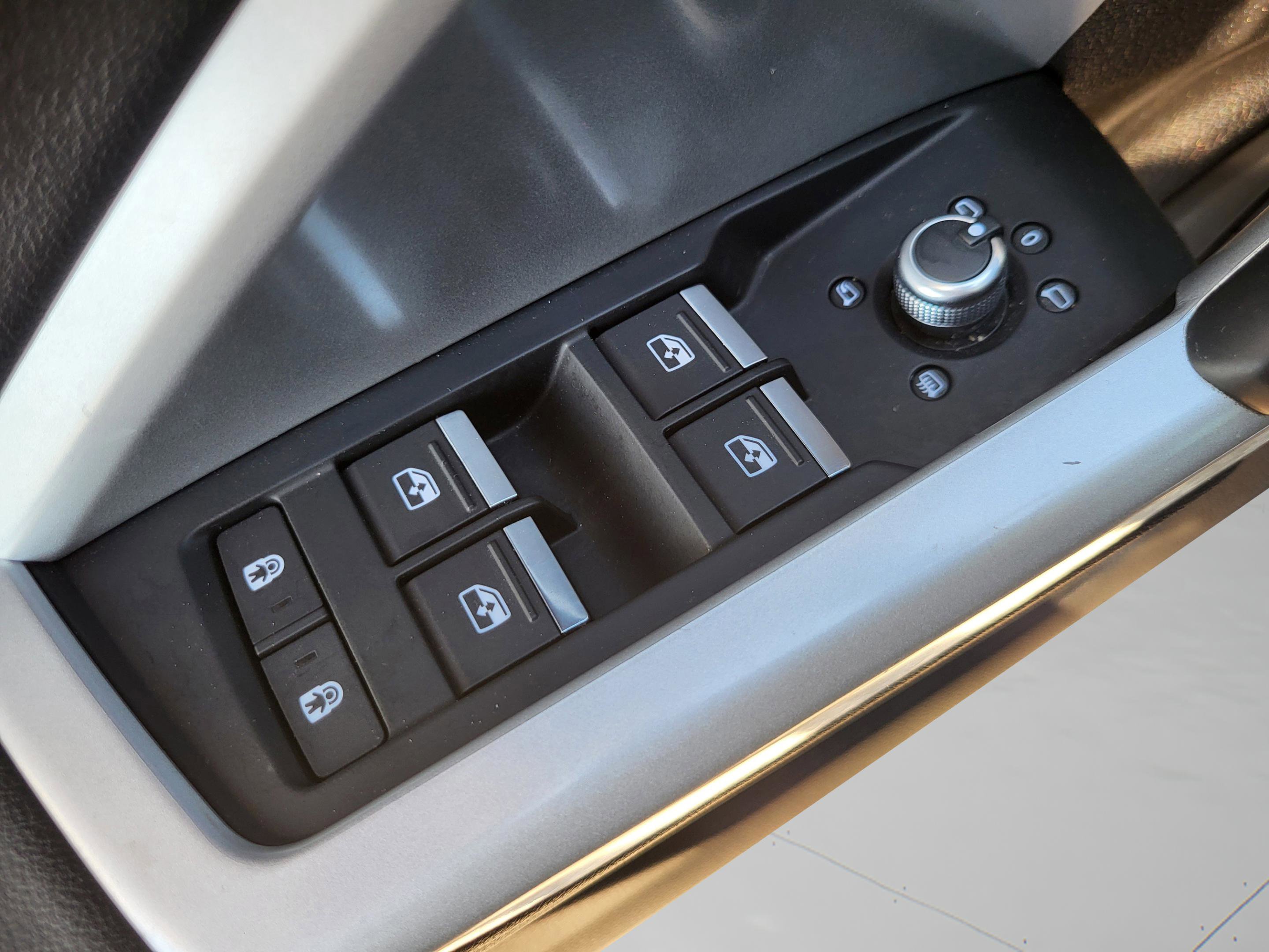 2022 Audi Q3 S Line Premium Plus - Photo 40